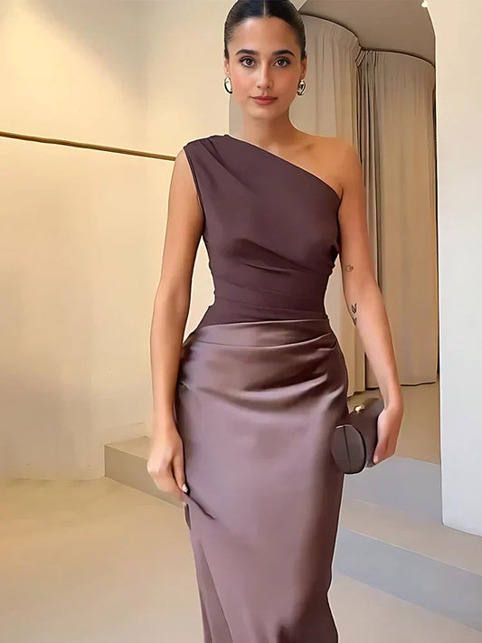 Noor™ | Asymmetrische Satijnen Maxi Jurk