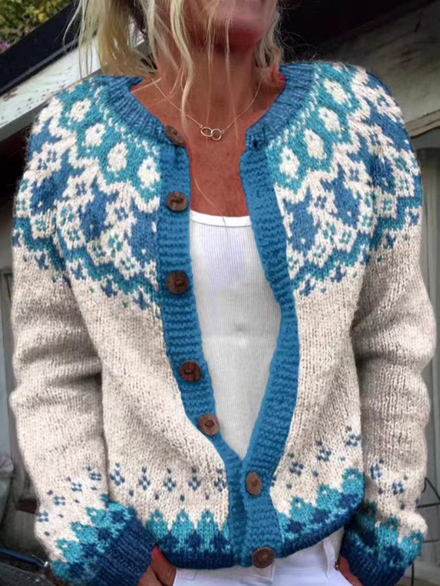 Alberte | Blauw vest met knopen, IJslands patroon met dierenmotief