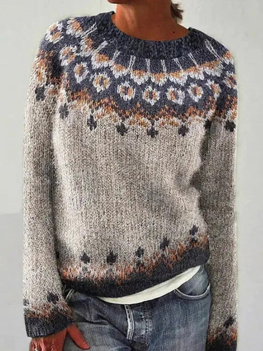 Frida | Koffiekleurige trui met ronde hals en pullover-pasvorm, IJslands patroon